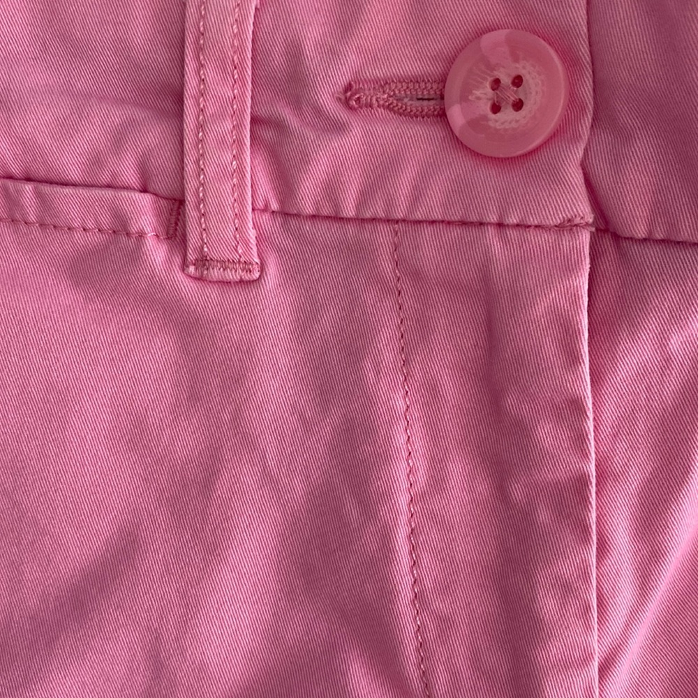 Crown & Ivy Shorts - Picture 2 of 8